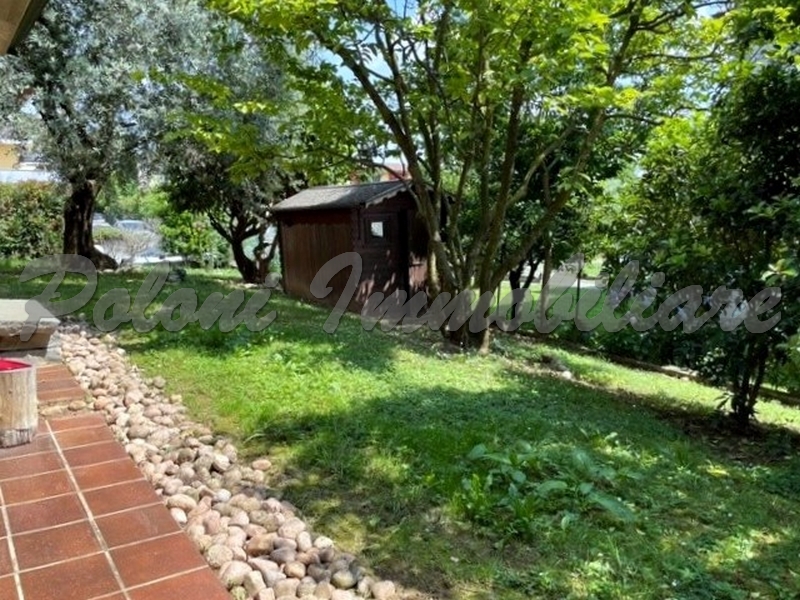 Cenate Sopra, villa bifamiliare