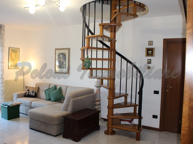 Trescore Balneario, ampio quadrilocale