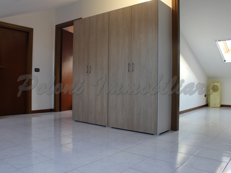 Trescore Balneario, ampio quadrilocale