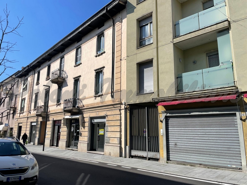 Trescore Balneario, negozio in affitto