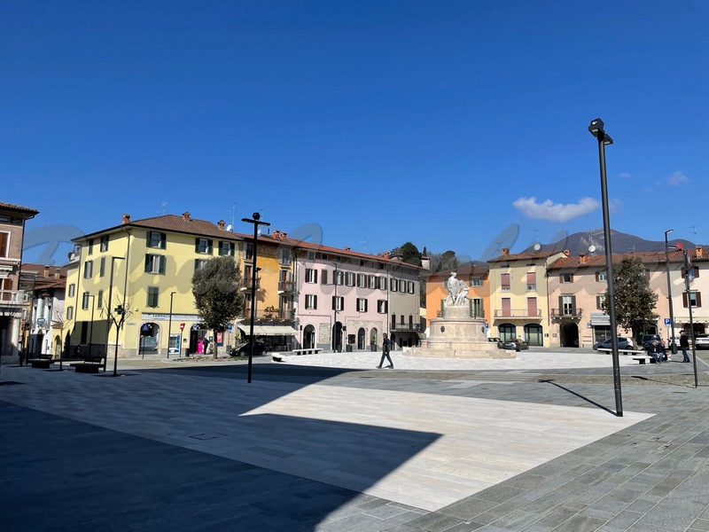 Trescore Balneario, negozio in affitto