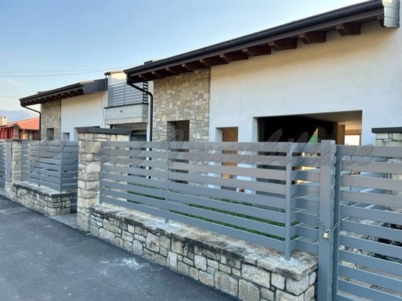 Costa di Mezzate, ville al rustico