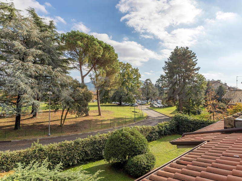 Trescore Balneario, grazioso quadrilocale su due livelli