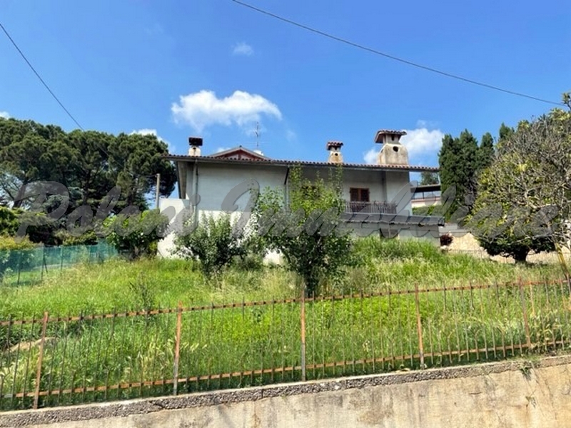 Cenate Sotto, villa singola in posizione pedecollinare