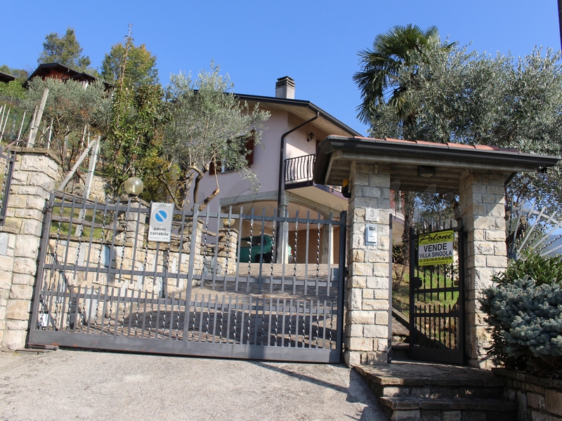 Cenate Sopra, villa unifamiliare 