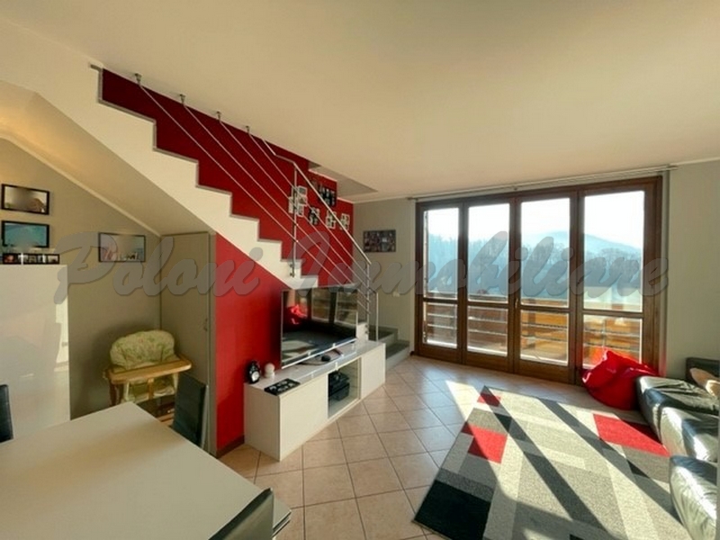 Torre de' Roveri, quadrilocale su due livelli